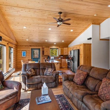 Lazy Fox Cabin West Yellowstone Exterior photo